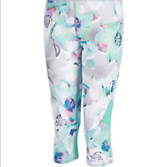 adidas Other - ♦️NWT Adidas Climalite Capri leggings , M